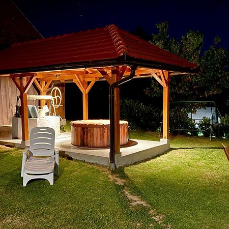 Country House Novosel Duga Resa Exterior foto